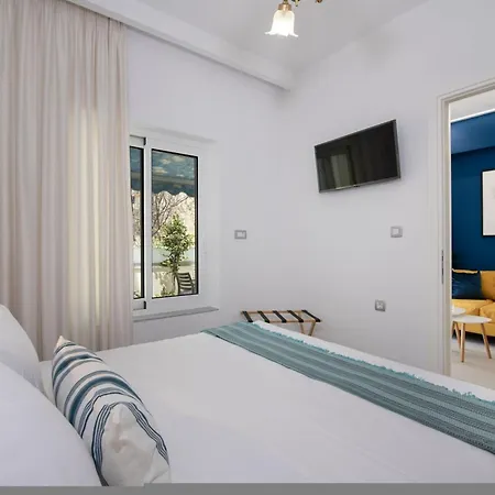 Cherry Central Luxury Suites Chania  Exterior photo